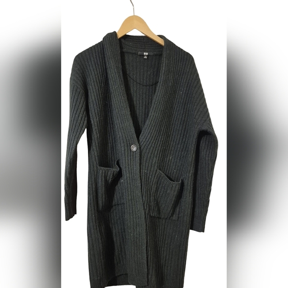Uniqlo Green Oversized Ribbed Cardigan - Picture 1 of 6